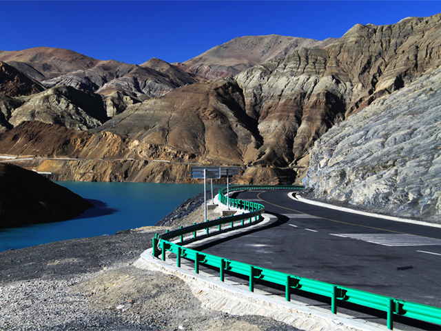 Yamdrok Lake and Friendship Highway, Tibet