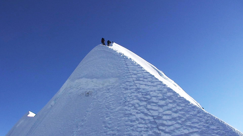 Island Peak (6,189 m)
