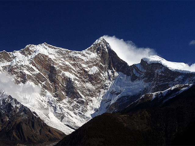Namcha Barwa (7,782 m)