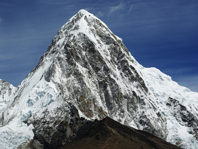 Pumori (7,161 m)