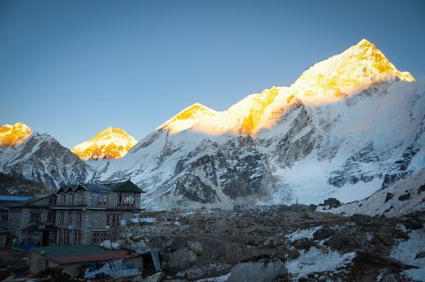 Everest Trek, Everest Expedition - Spring
