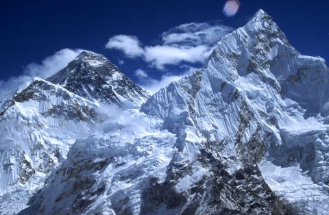 Mount Everest and Nuptse, Everest Trek