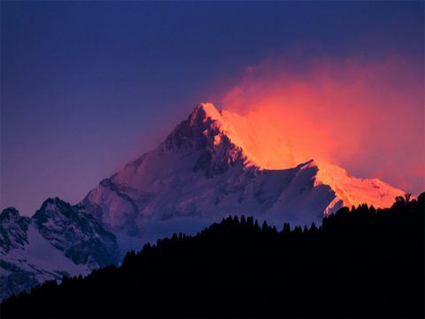 The Majestic Kanchenjunga Range of the Himalayas, Kanchenjunga North and South 28 Day Trek