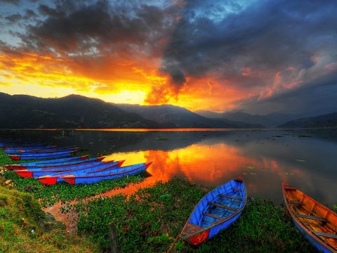 Phewa Lake in Pokhara, Kathmandu and Pokhara 6 Day Tour