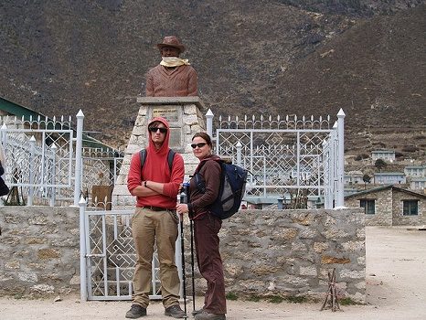 Edmund Hillary Statue @ Khumjung, Khumjung