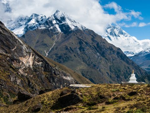 Lhotse Stupa, Lhotse