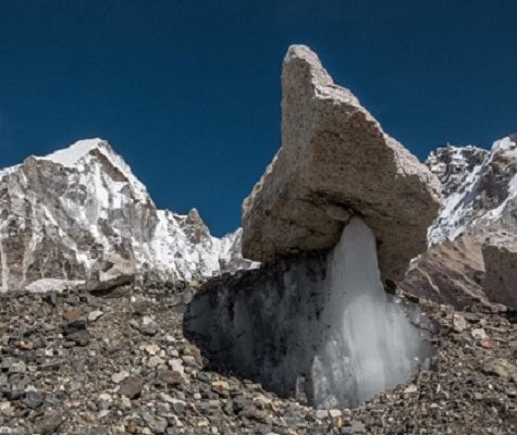 Lingtren - Khumbu Glacier - Nepal Himalayas, Lingtren