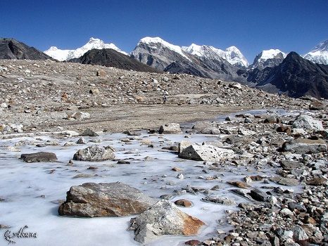 View Everest-Nuptse-Lhotse & Makalu - Nepal Himalayas, Makalu Barun National Park