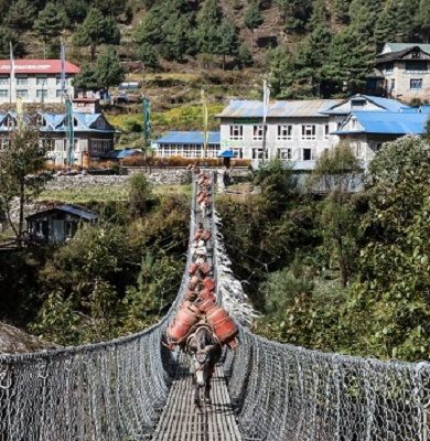 Namche Bazaar To Monzo - Nepal Himalayas, Mount Everest