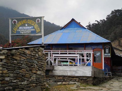 Lali Gurans Guest House, Nangetthanti