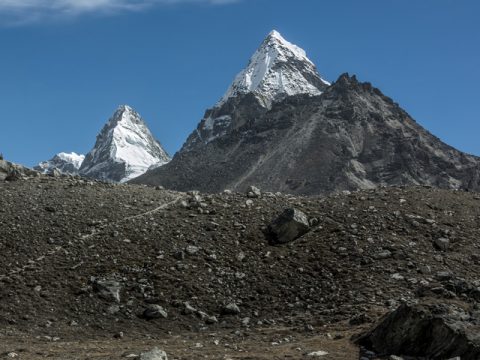 Nirekha Kangchung, Nirekha