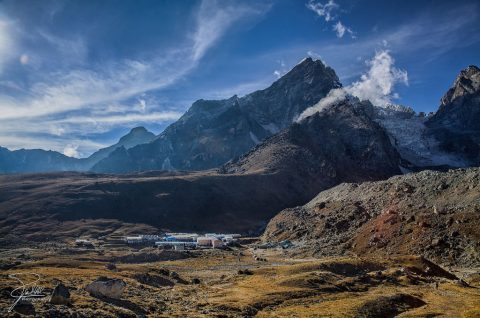 Lobuche Peak, Peak Climbing