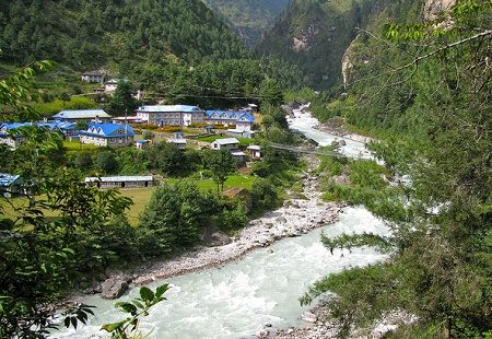 Phakding & Dudh Kosi River In Nepal Himalayas, Phakding