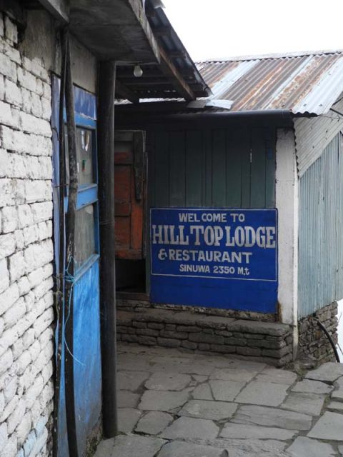 Hilltop Lodge, Sinuwa
