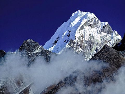 Taboche Mountai, Taboche