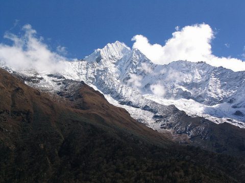 Close View of Thamserku, Thamserku