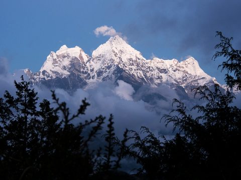 Kangtega and Thamserku, Thamserku
