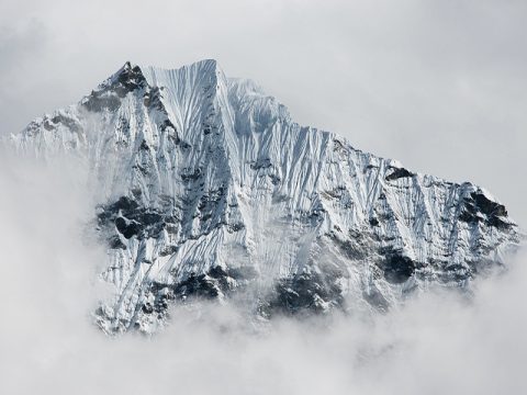 Mt Thamserku, Thamserku