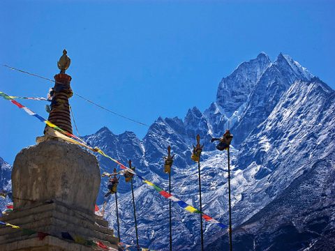 Thamserku and Stupa, Thamserku