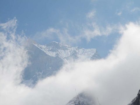 Fish Tail Snow, Trail Chhomrong to ABC