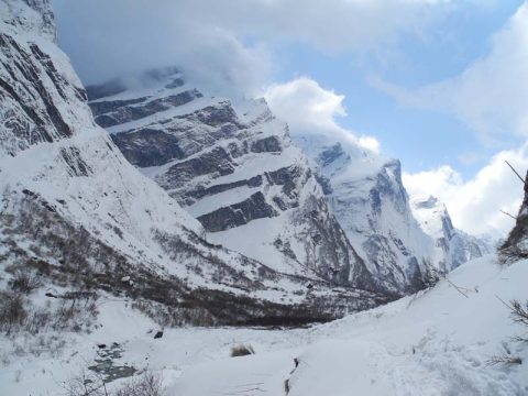 Trail to Machhapuchhre Base Camp, Trail Chhomrong to ABC