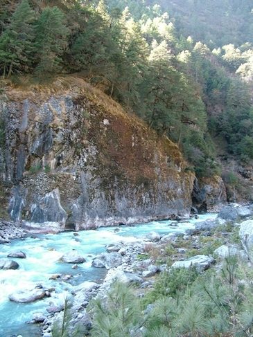 Bhote Kosi, Trail Phakding to Namache