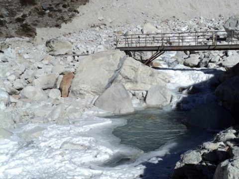 Cold River to Cross Going to Lobuche, Trail Pheriche to Lobuche