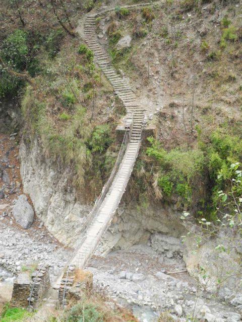 Tibuje Khola Bridge, Trail Tadapani to Chhomrong