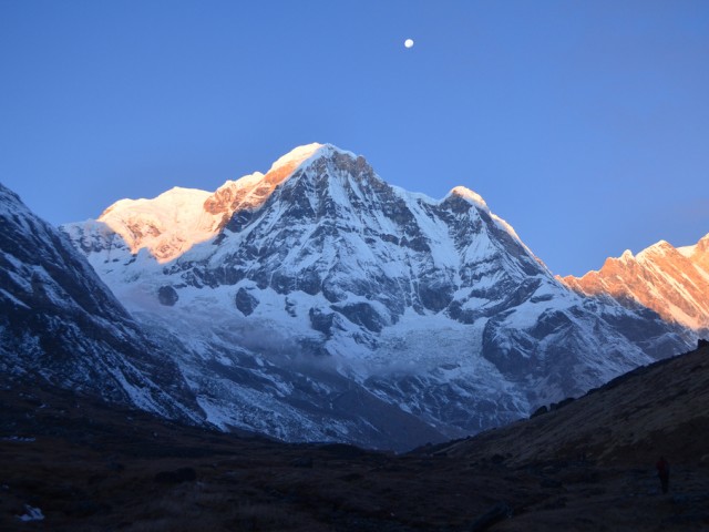 Annapurna  ( 8,091m )