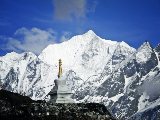 Langhisa Ri (6370m)