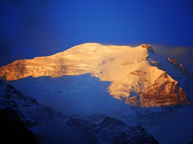 Langtang Lirung (7234)