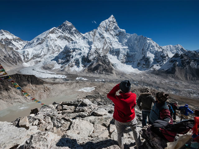 32 Tips for Everest Base Camp Treks: Plan, Pack and Stay Safe (2027)