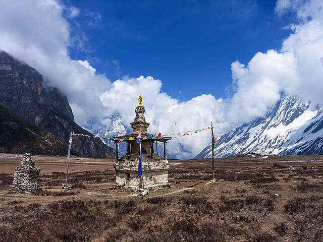 Small temple en route on the Manaslu Circuit trek